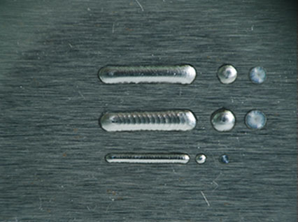 <a href='http://m.17wwx.cn/product/3.htm' class='text_a'>模具激光焊機</a>修復鏡面模具效果